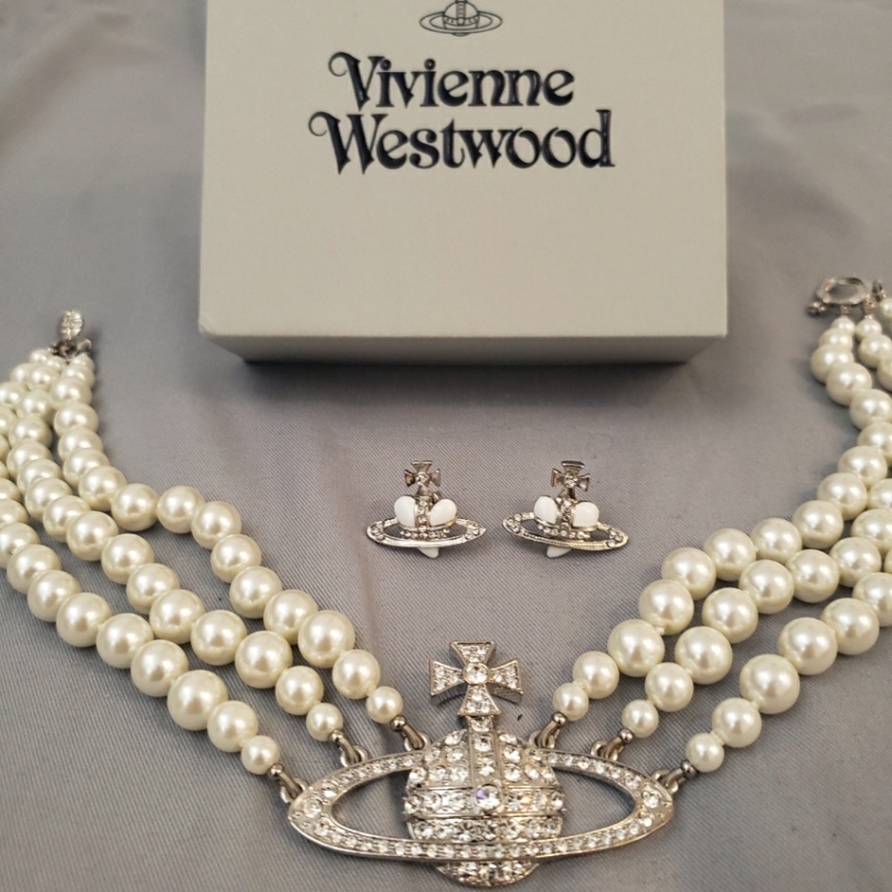 Vivienne Westwood Heart Orb Earrings